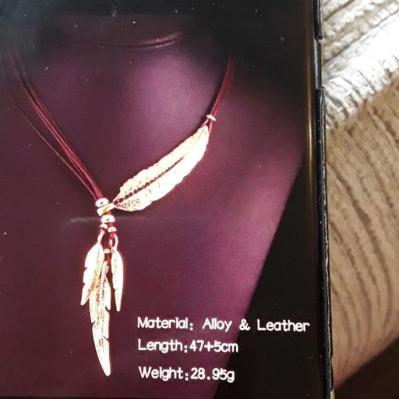 Leaf Necklace Alloy Feather Statement Necklaces Pe - Picture 3 of 3